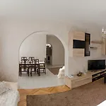 Πανσιόν Aurora Vendeghaz Hévíz