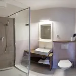 Aurora Vendeghaz Πανσιόν 4*