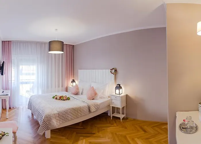 Aurora Vendeghaz 게스트하우스 Hévíz