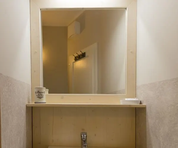 Aurora Vendeghaz 게스트하우스