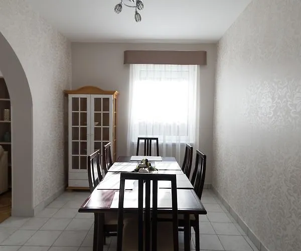 게스트하우스 Aurora Vendeghaz